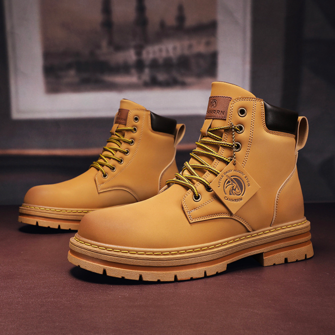 Adventure Support Hiking Men’s Boots with Laces
