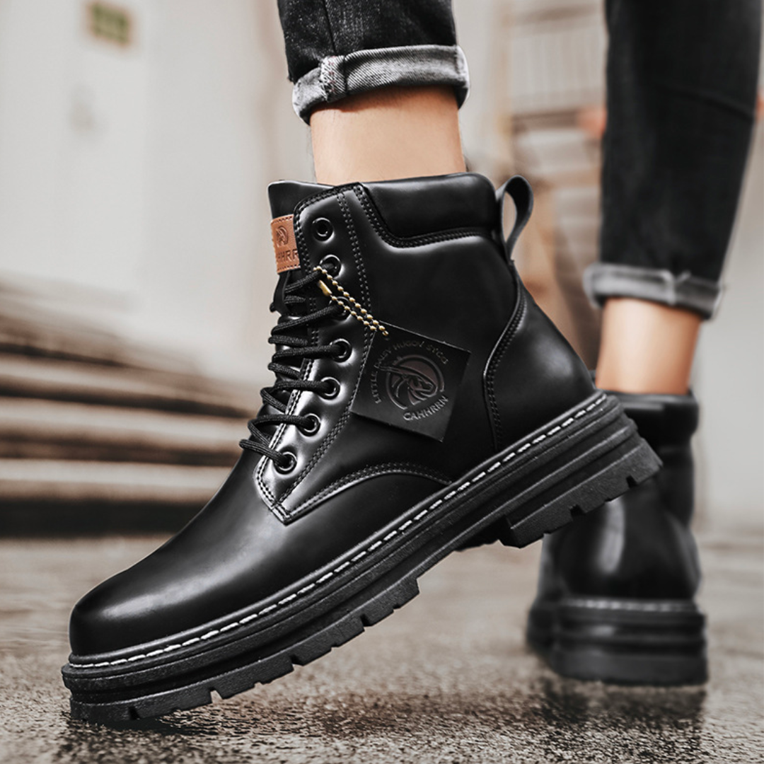 Adventure Support Hiking Men’s Boots with Laces
