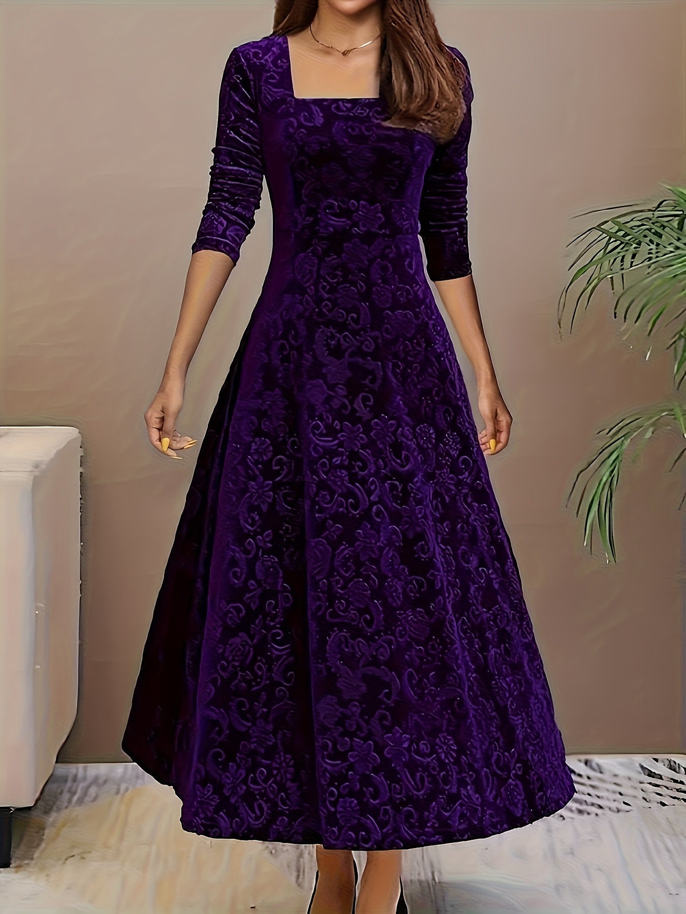 Women’s Elegant Square Neck Evening Dress