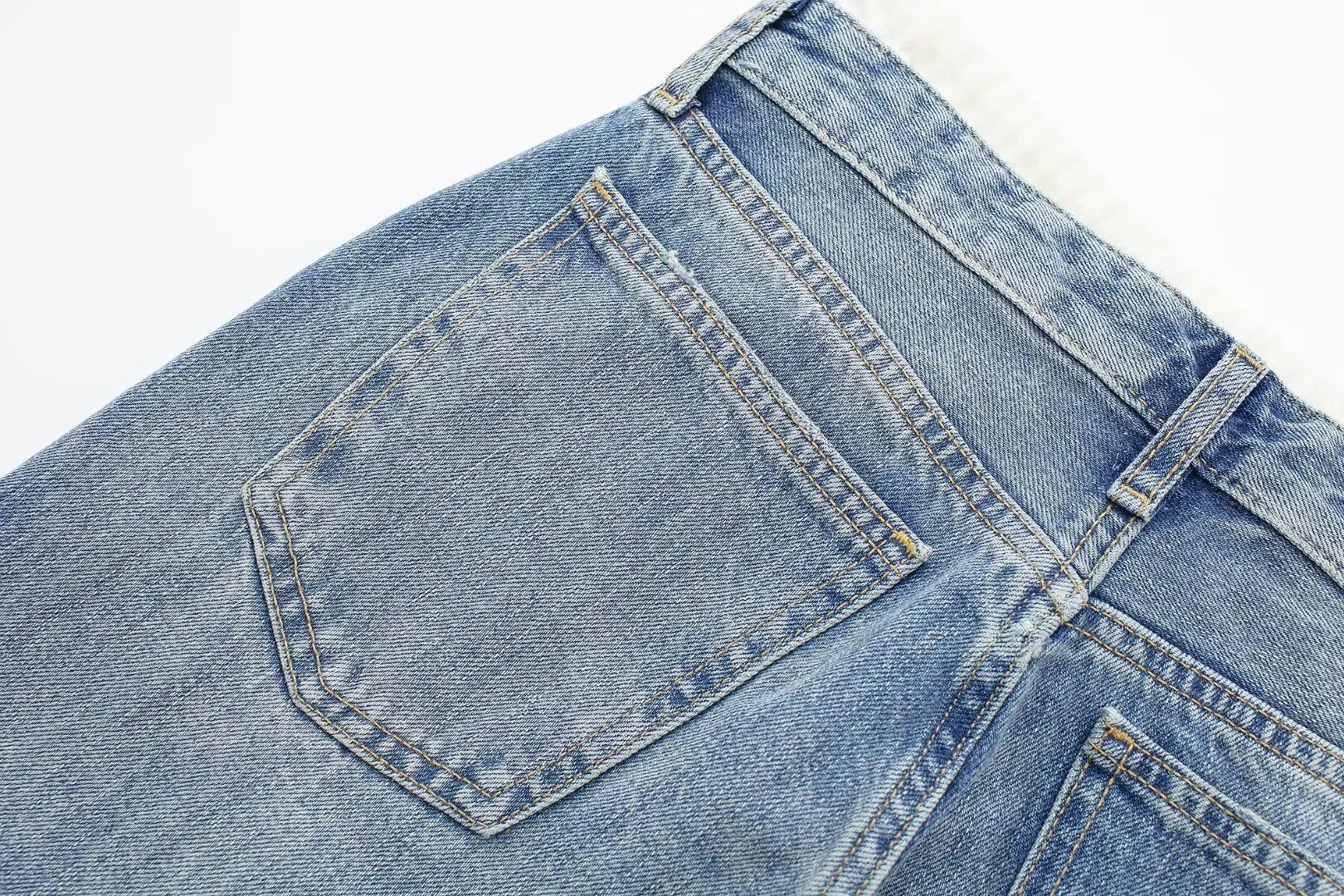 Women’s Retro Mid‑Waist Straight‑Leg Jeans with Lace‑Up
