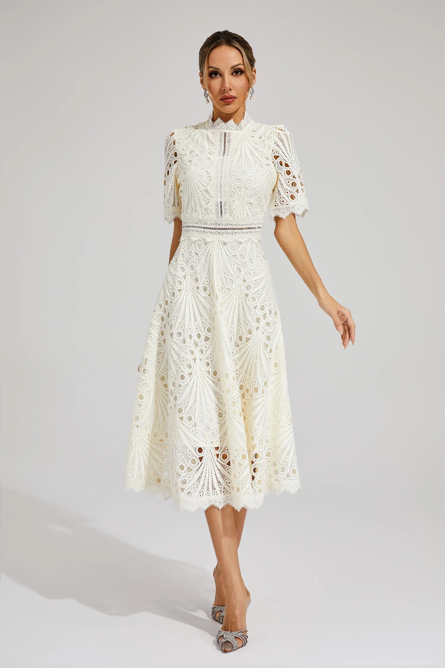 Exquisite Flattering Lace Midi Dress for Women