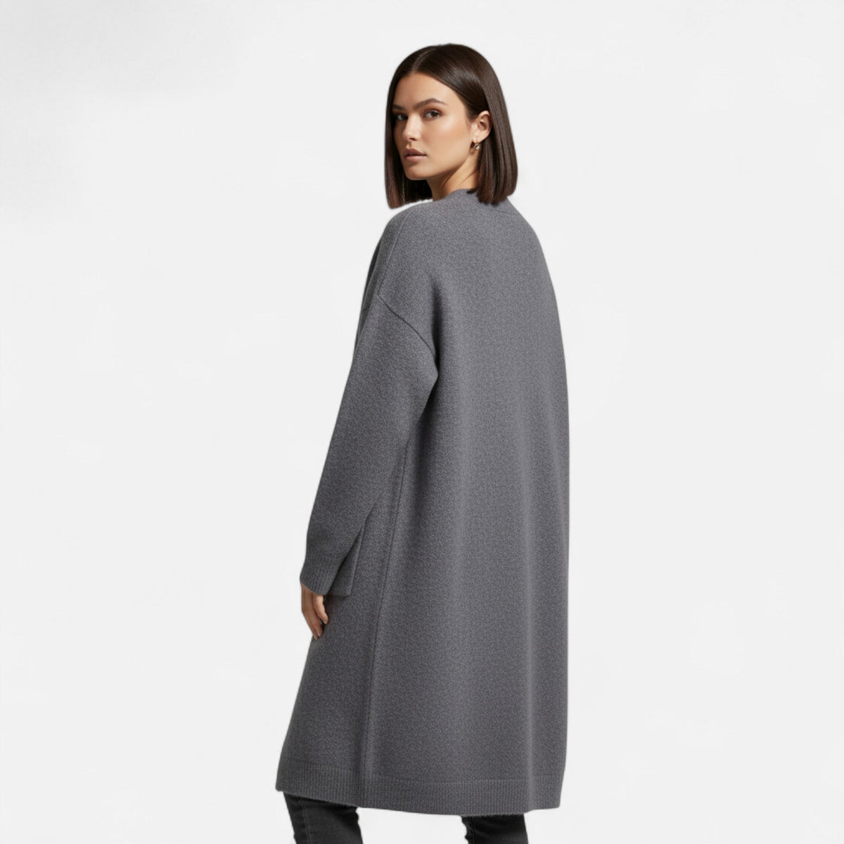 Women’s Stylish Thick Knitted Warm Cardigan with V-Neckline and Discreet Pockets