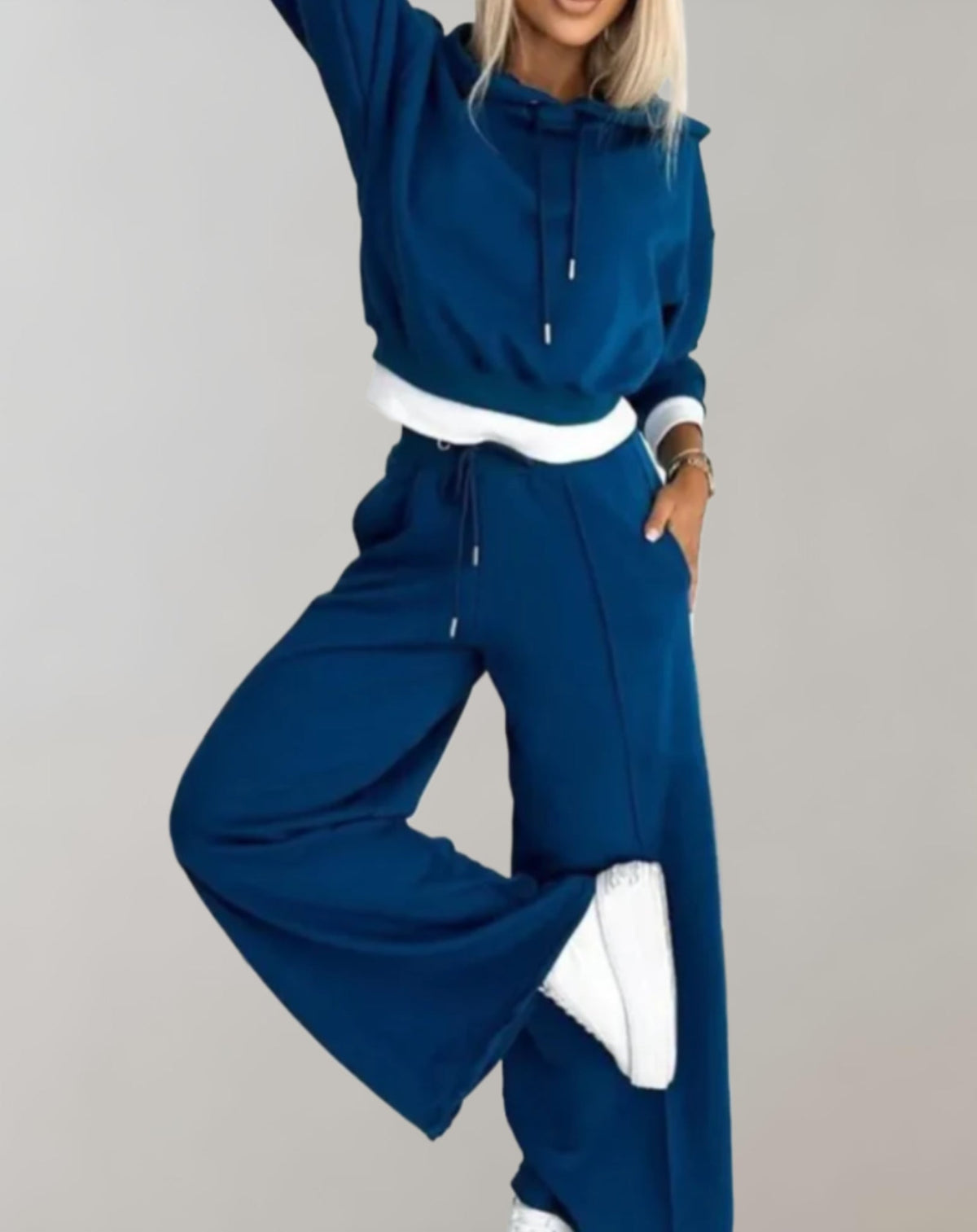 Women’s Casual Hoodie Tracksuit Set Relaxed Everyday Fit