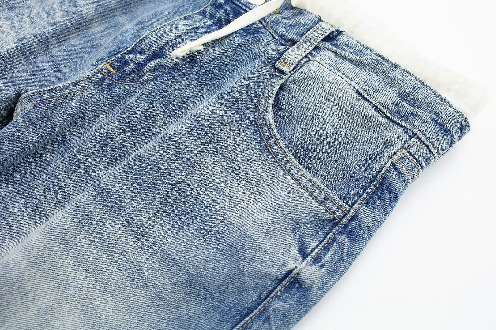 Casual Mid‑Waist Straight‑Leg Jeans for Women